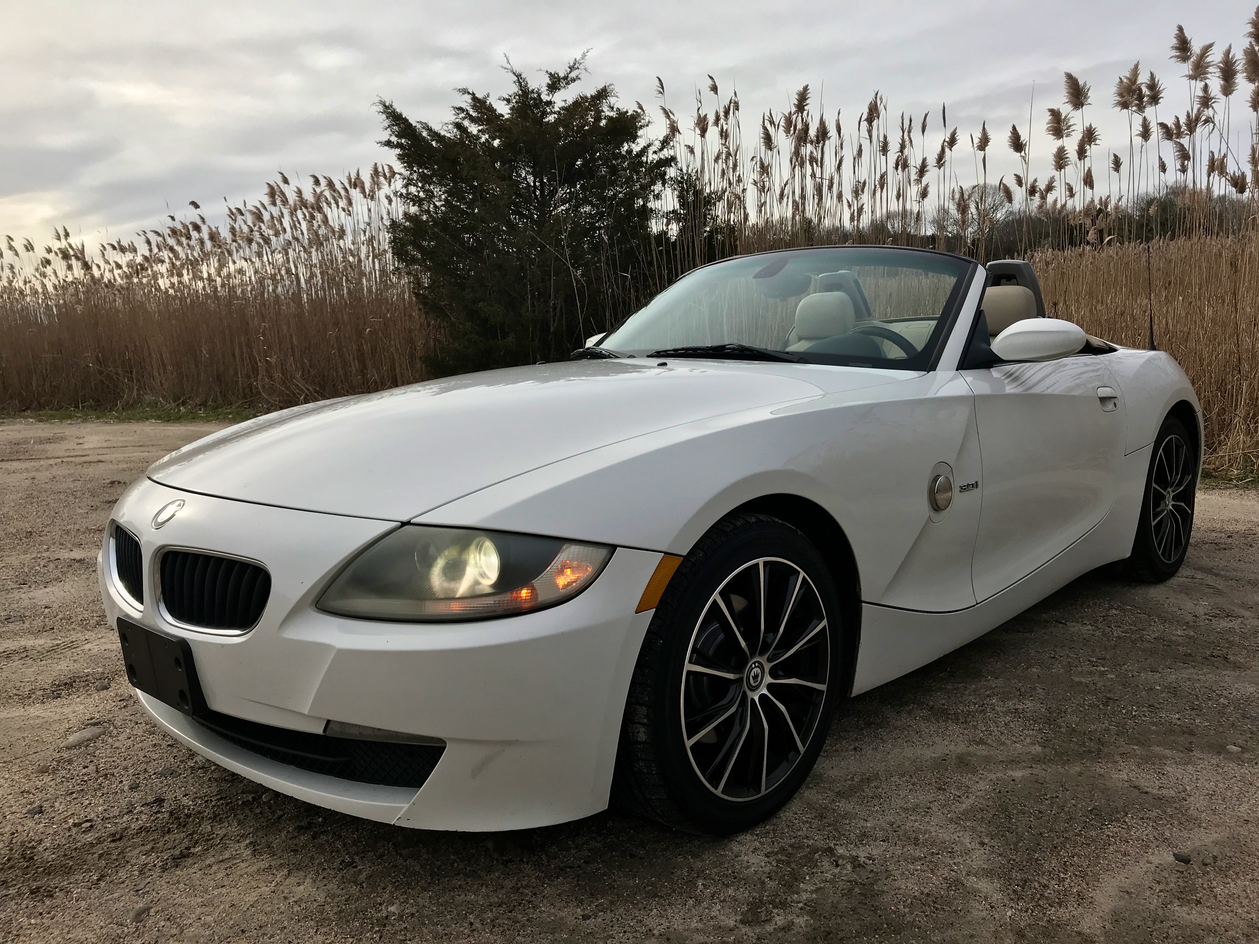 2006 BMW Z4 3.0i 6-Speed Roadster Convertible Cabriolet – 3.0L N52 Inline-Six, Rear-Wheel Drive,Spartanburg-Built — photo 6
